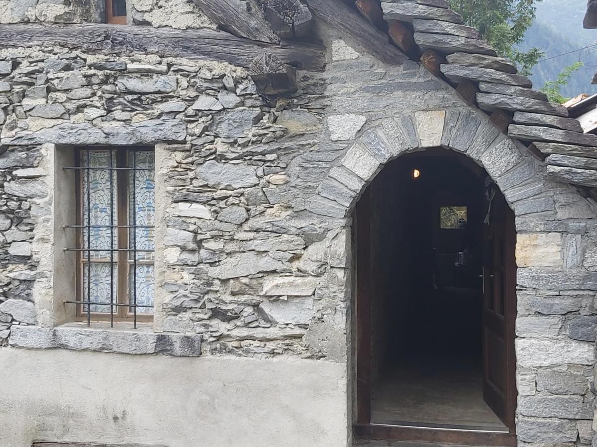 Villa Tepilanti à Cerentino Extérieur photo